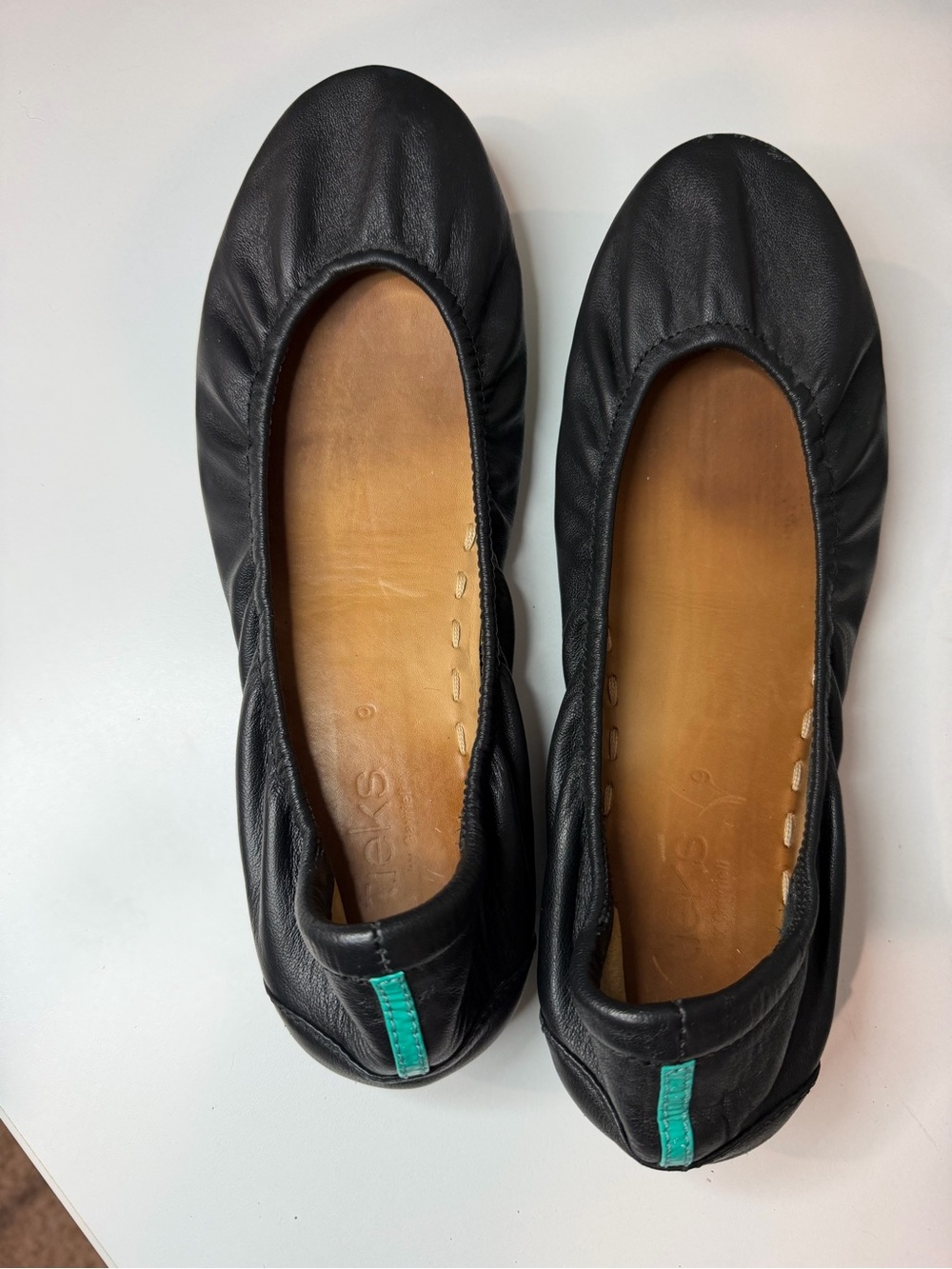 Black Turks Leather Ballet Flats with Teal Accent Womens 9
